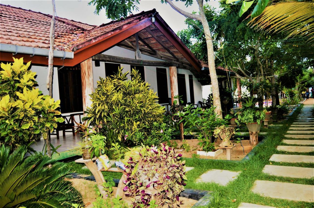 Shim Beach Resort Arugam Bay Dış mekan fotoğraf